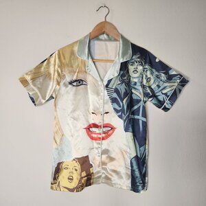 Taylor Swift Girls 10-12 Medium Button Graphic Shirt